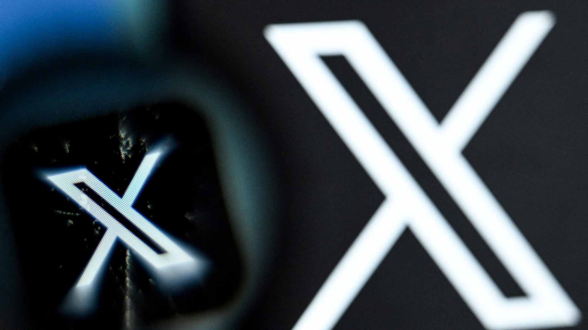 البرازيل تحجب موقع "إكس" بعد تجاهل ماسك أوامر محكمة 