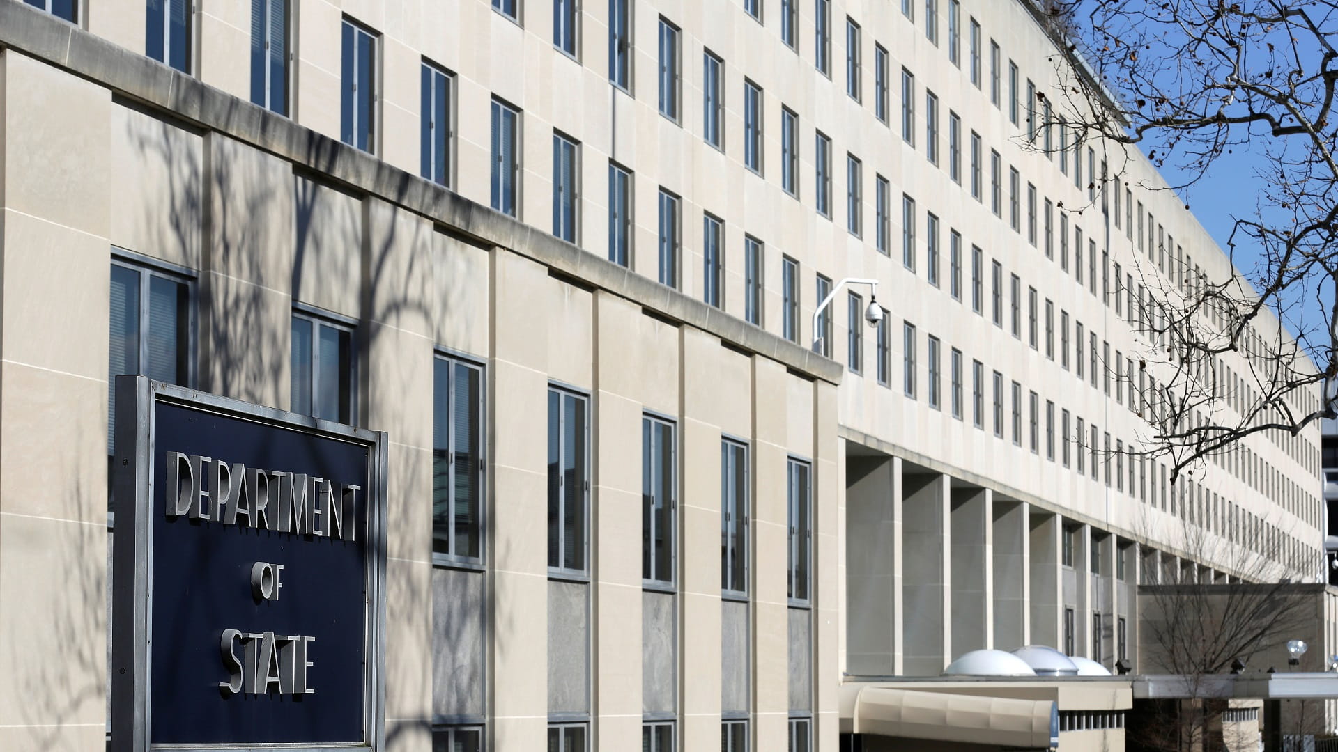 الخارجية الأميركية تعلن أن وقف إطلاق النار بلبنان ناجح إلى حد كبير