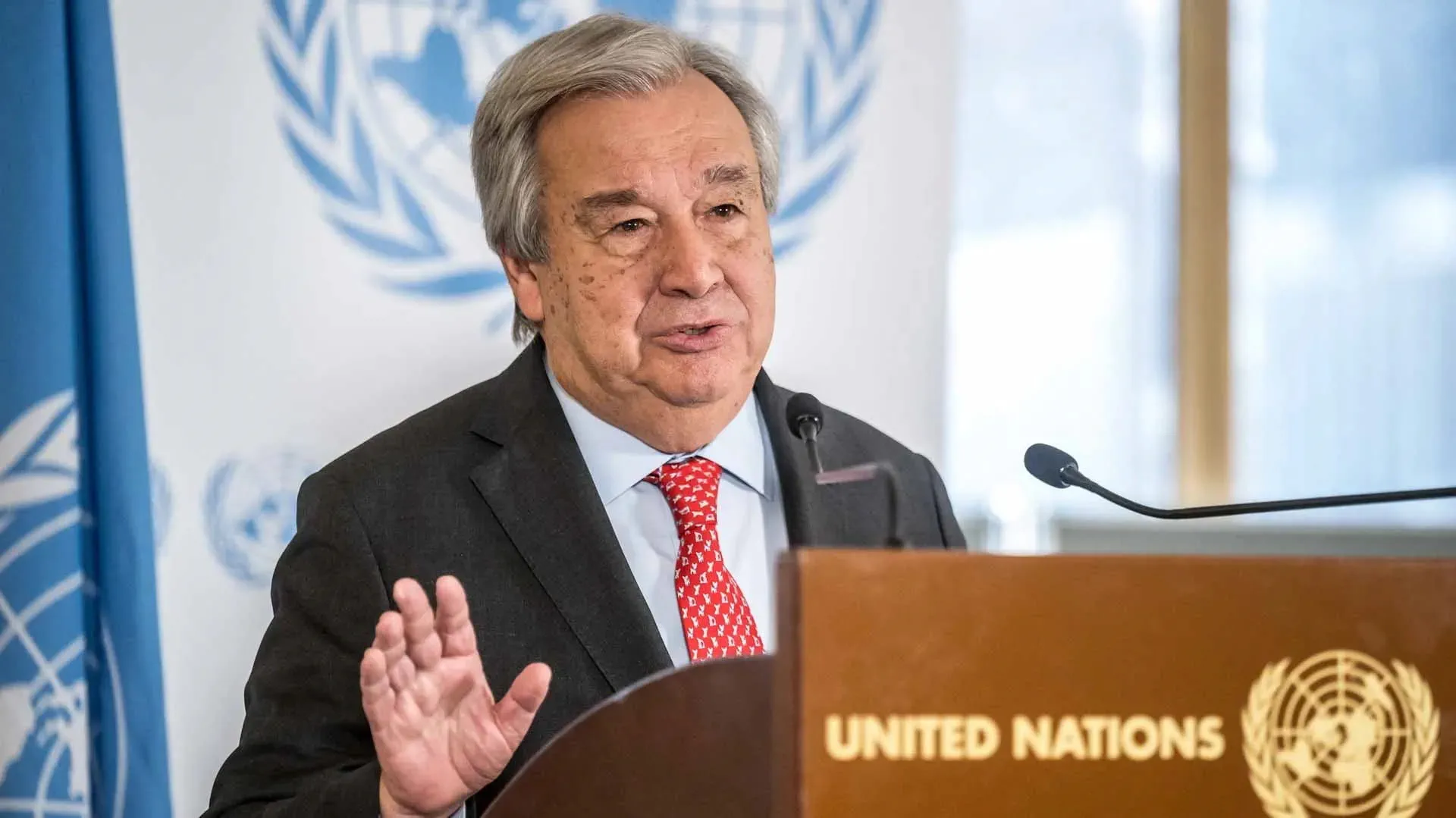 Image for the title: UN chief calls for immediate end to hostilities in Syria 