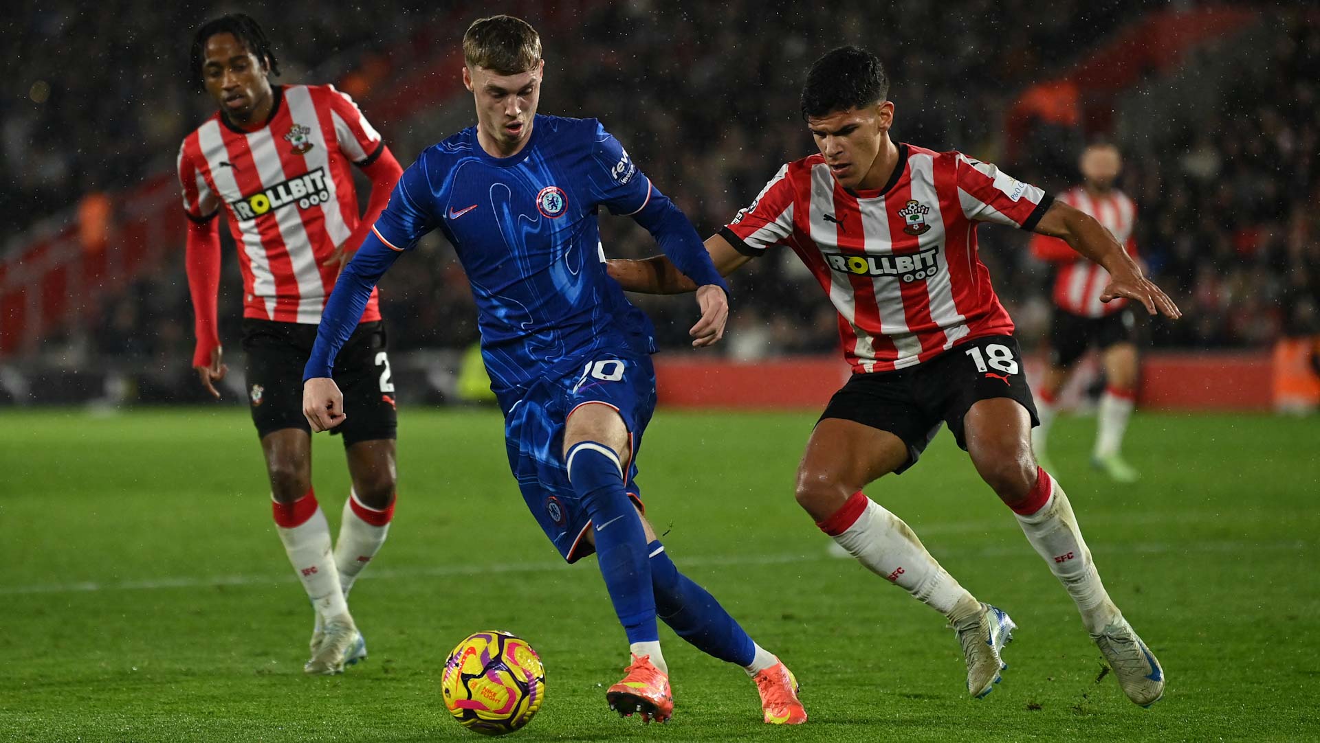 تشيلسي يقسو على ساوثهامبتون في الدوري الإنجليزي 