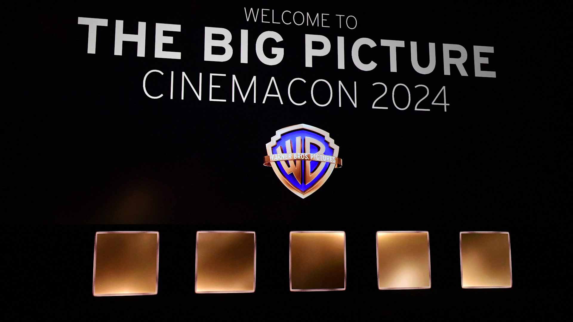 Image for the title: Exciting comeback: 'White Lotus' returns in February 