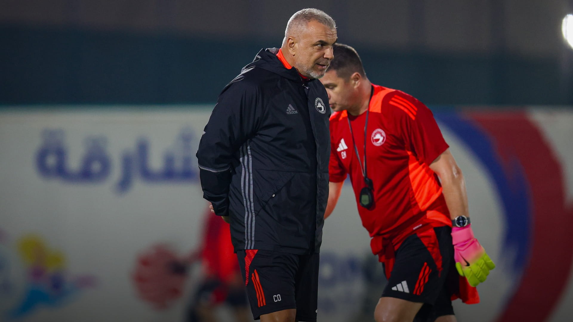 الشارقة يجري تدريباته استعداداً لمواجهة عجمان في دوري أدنوك 