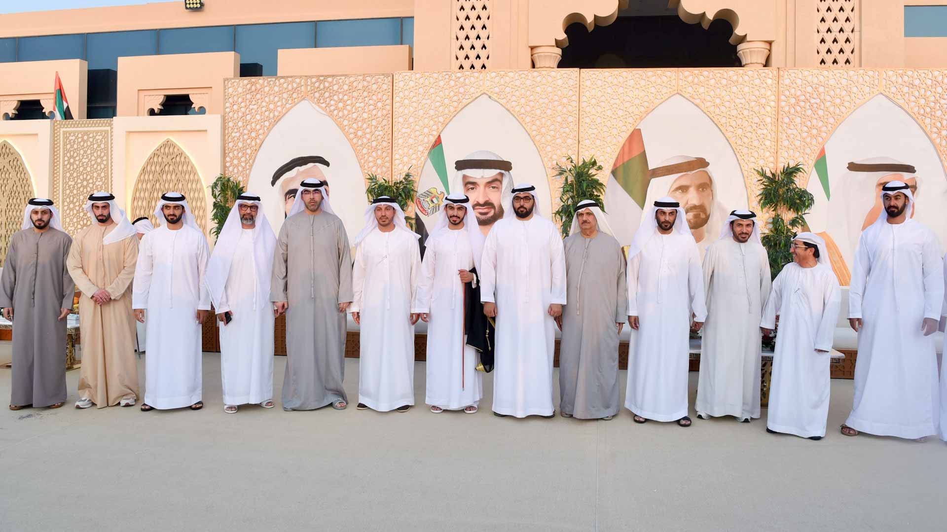 ولي عهد أم القيوين يحضر حفل استقبال بمناسبة زفاف حمد سالم بن حمضة 