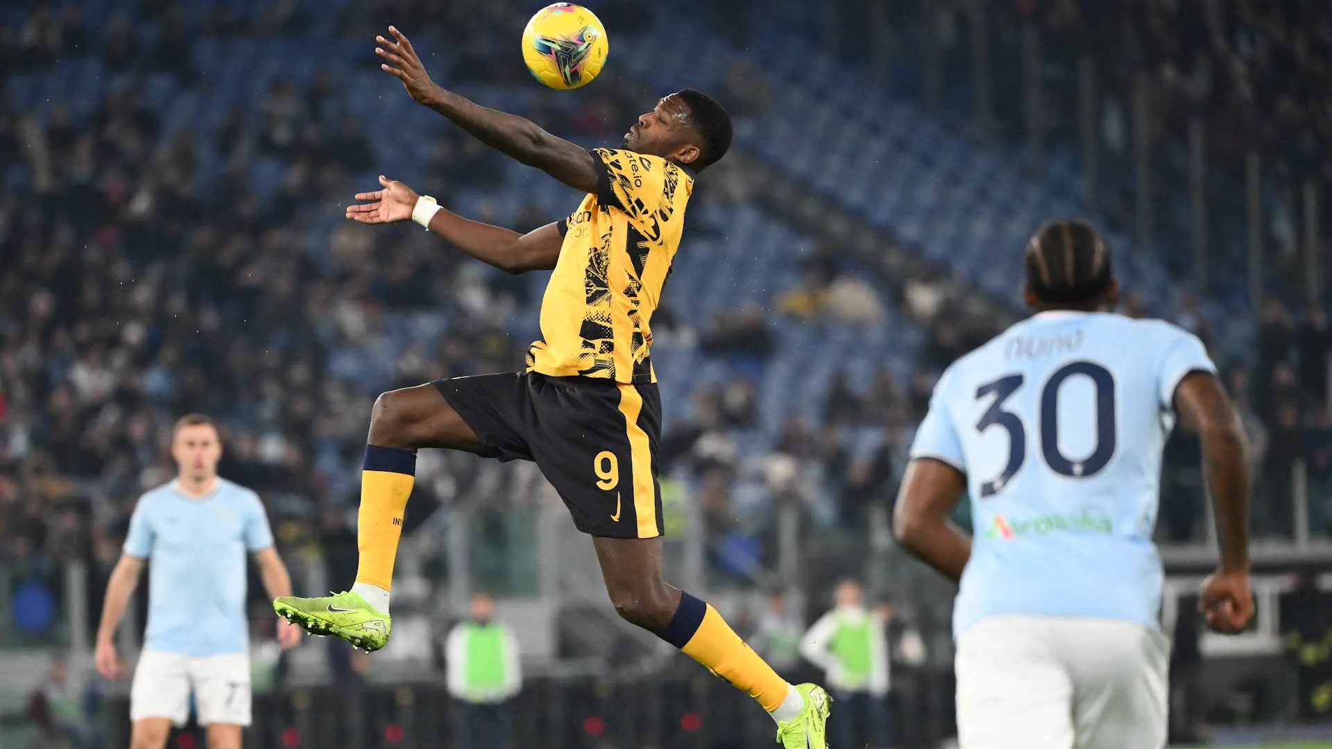 Inter Milan wins against Lazio in Serie A 