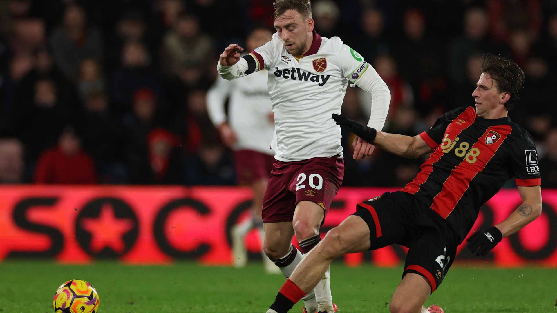 Unal's late stunner rescues Bournemouth in West Ham draw 