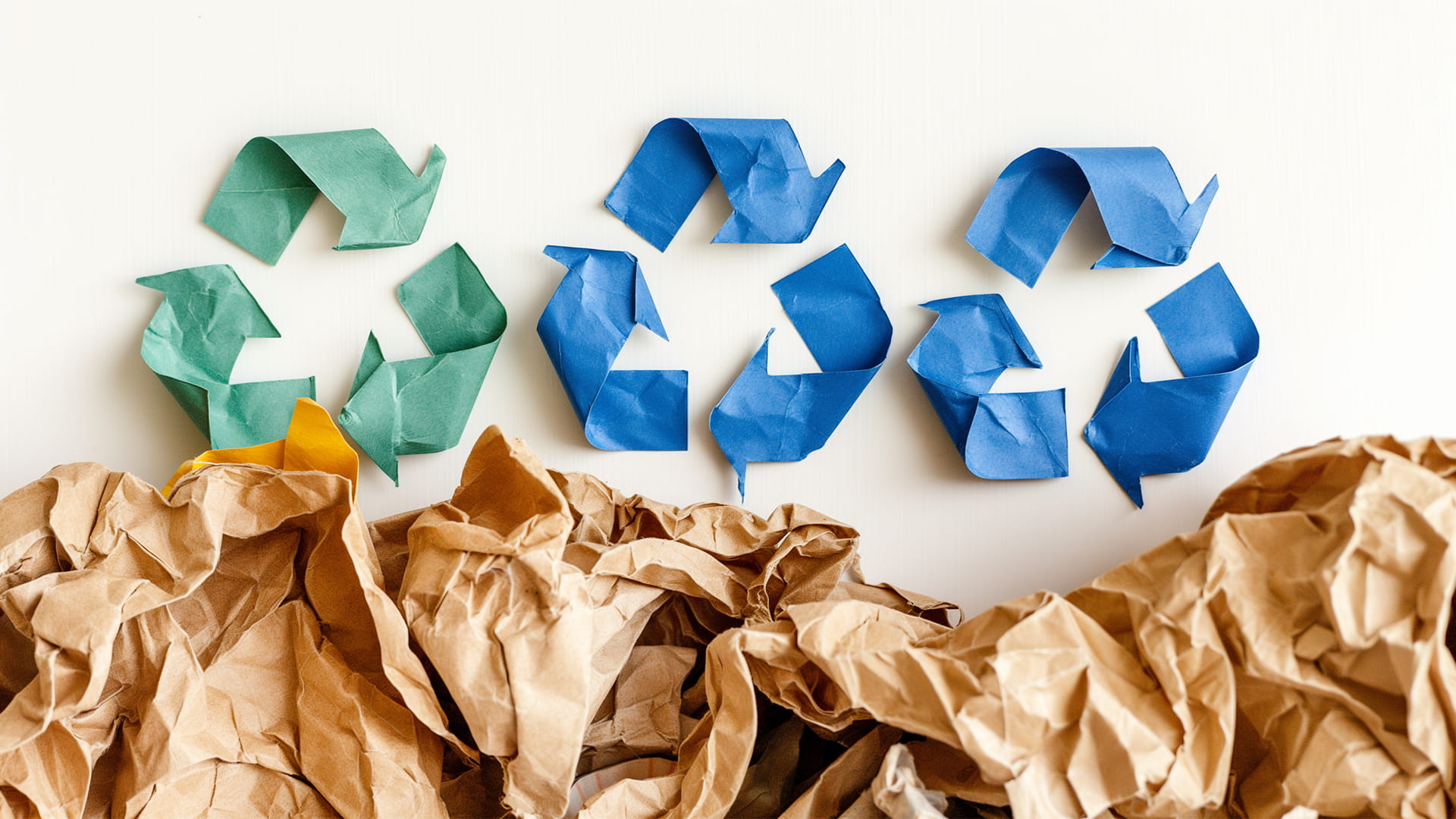 Recycling paper at home_ creative ideas