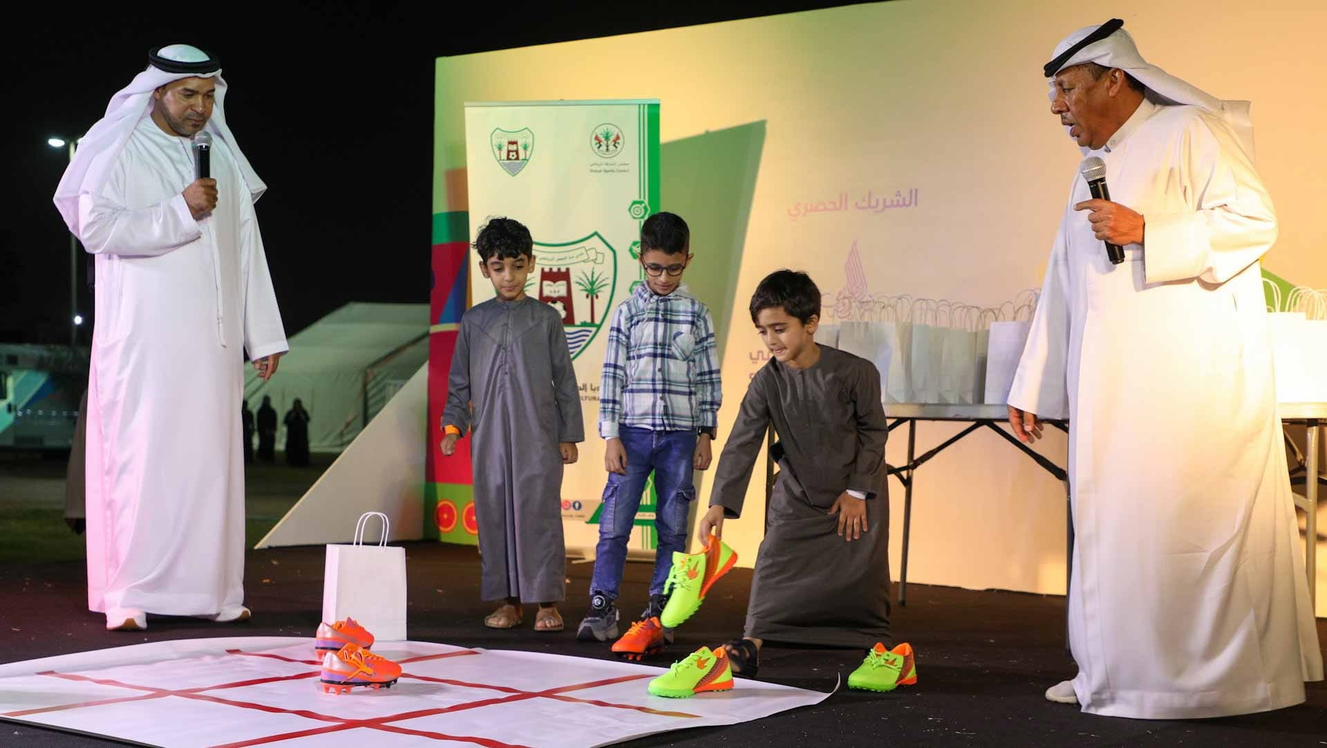 نادي دبا الحصن يُشارك بفعاليات مميزة في "مهرجان ضواحي 13" 