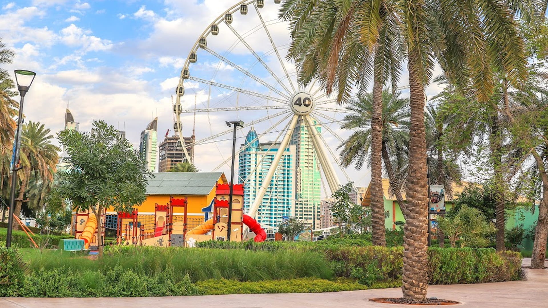 رحلات عائلية ممتعة في حدائق المنتزه بالشارقة 
