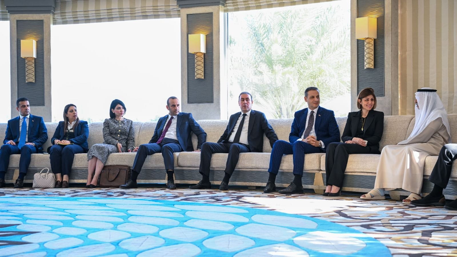 صورة بعنوان: نهيان بن مبارك: الإمارات والعراق تربطهما علاقات أخوية راسخة 