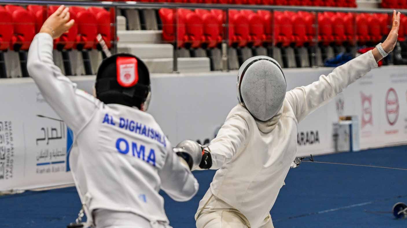 صورة بعنوان: نجمات 6 أندية يتنافسن على تتويج لقب المبارزة في "العربية للسيدات" 