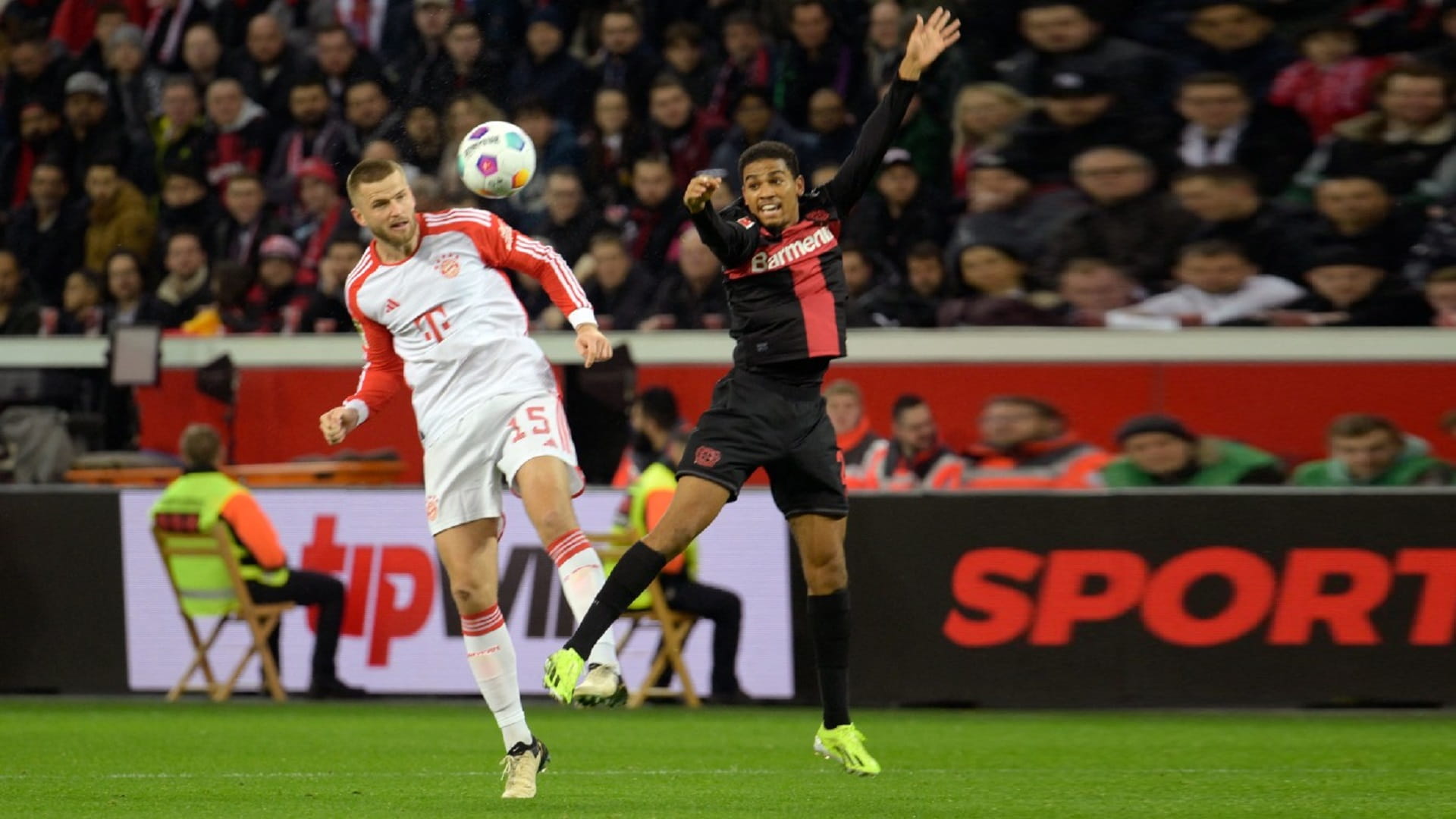 صورة بعنوان: ليفركوزن يقسو على بايرن ميونخ ويبتعد بصدارة الدوري الألماني 