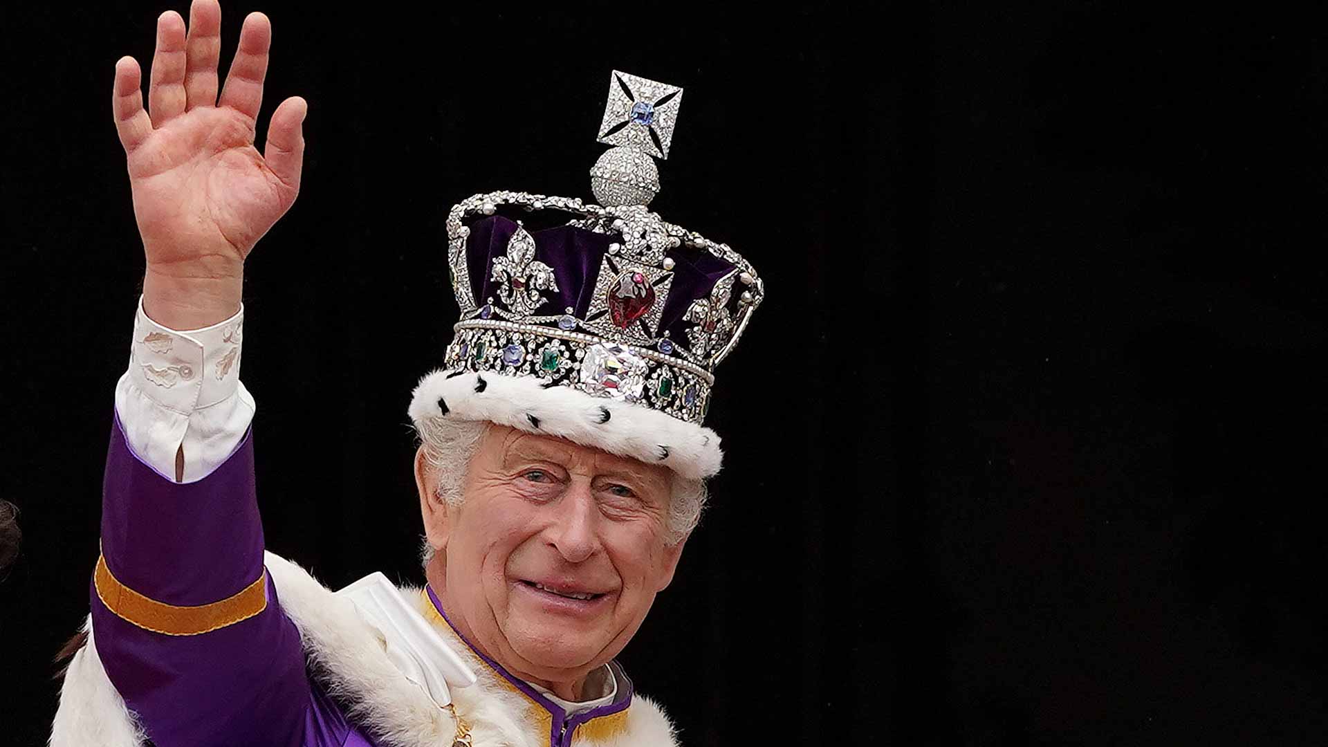 صورة بعنوان: لم يهنأ بمنصب الملك..السرطان يزاحم تشارلز الثالث في اعتلاء العرش  