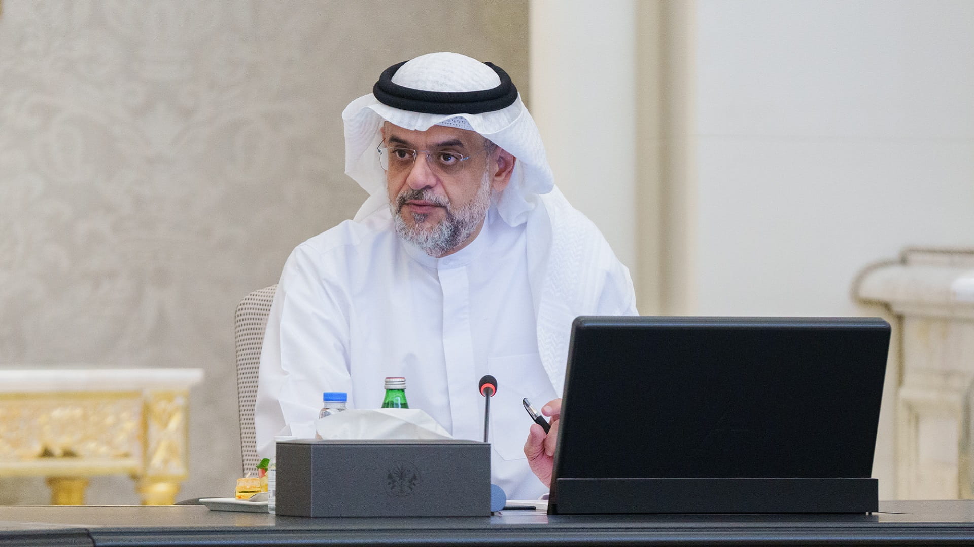 Image for the title: SEC reviews Sharjah Municipality’s achievements 2023 