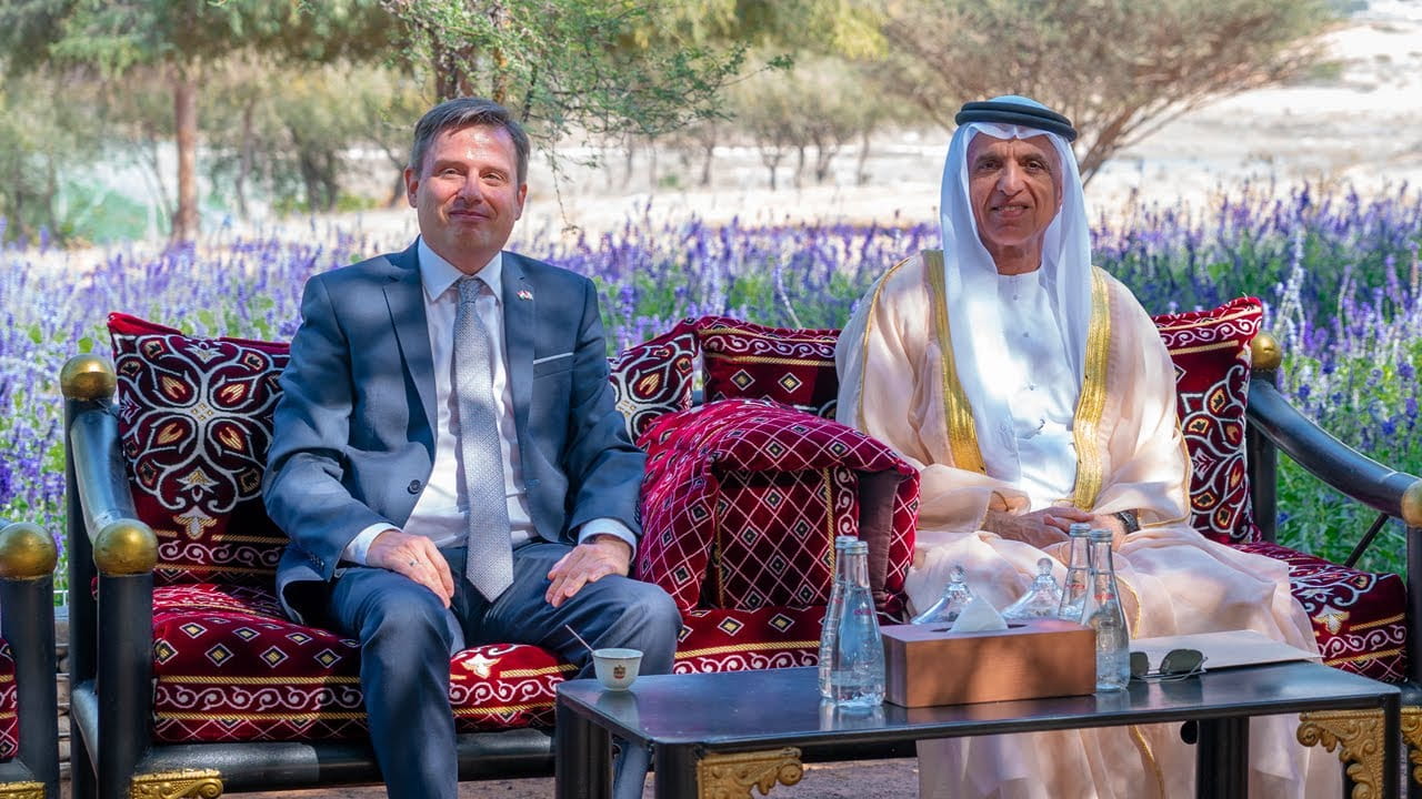 Image for the title: RAK Ruler receives Hungarian Ambassador 