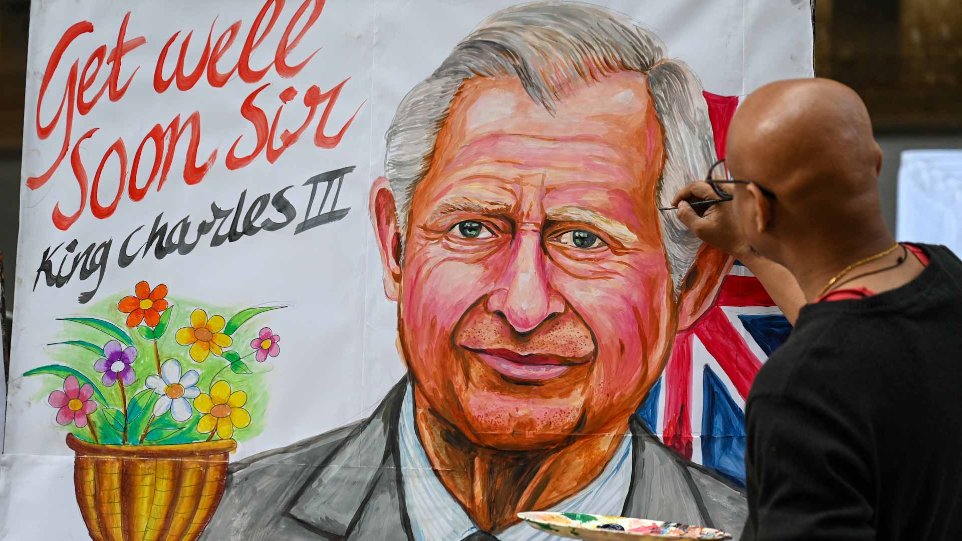 Image for the title: William fills royal void during Charles cancer treatment 