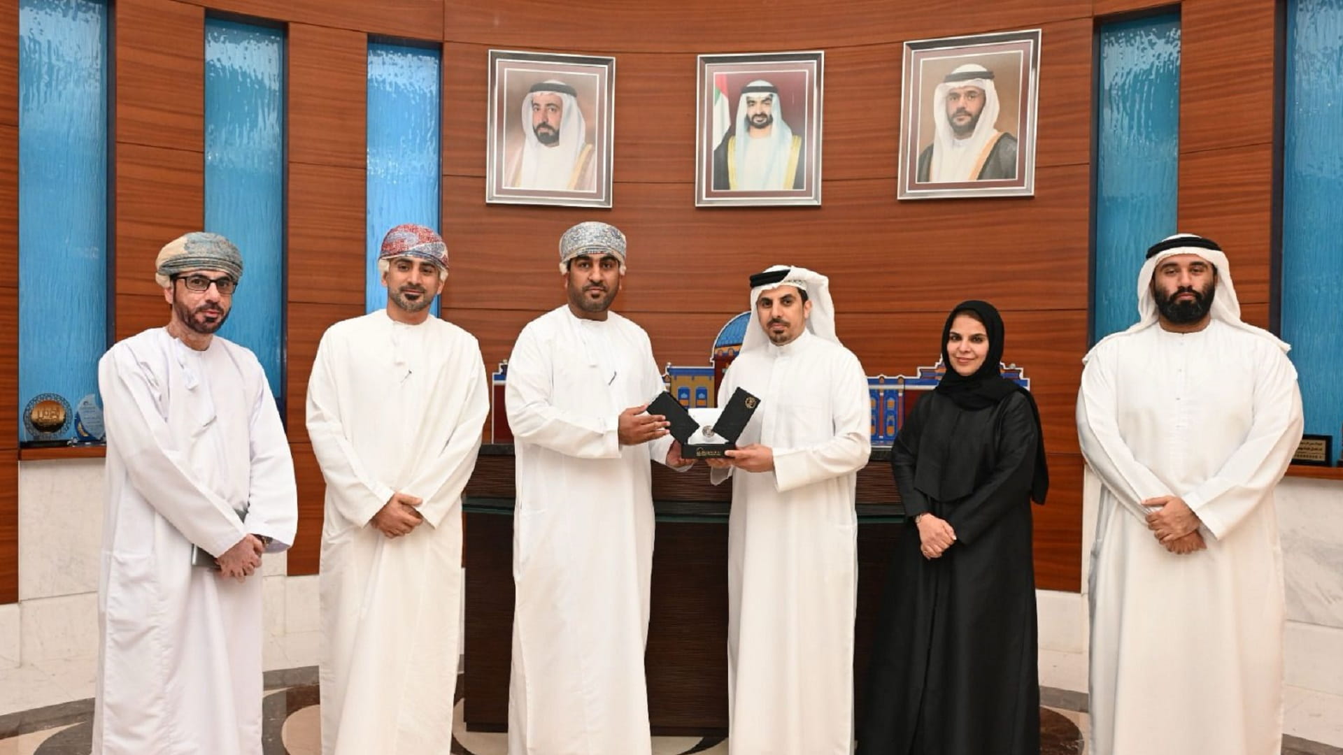 Image for the title: SCCI, OCCI discuss boosting cooperation in investment 