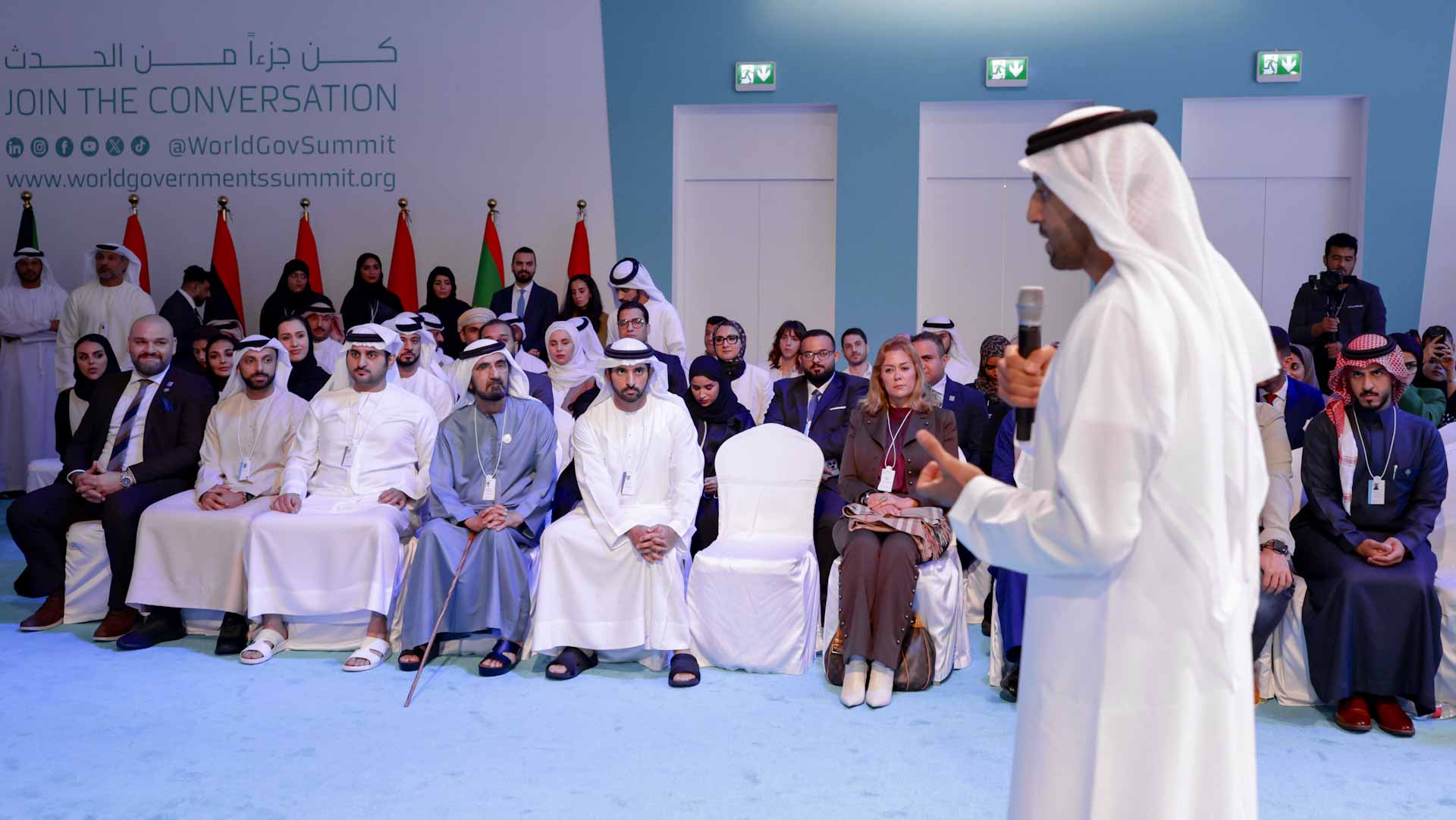 Image for the title: Mohammed bin Rashid meets with Arab Youth Ministers 