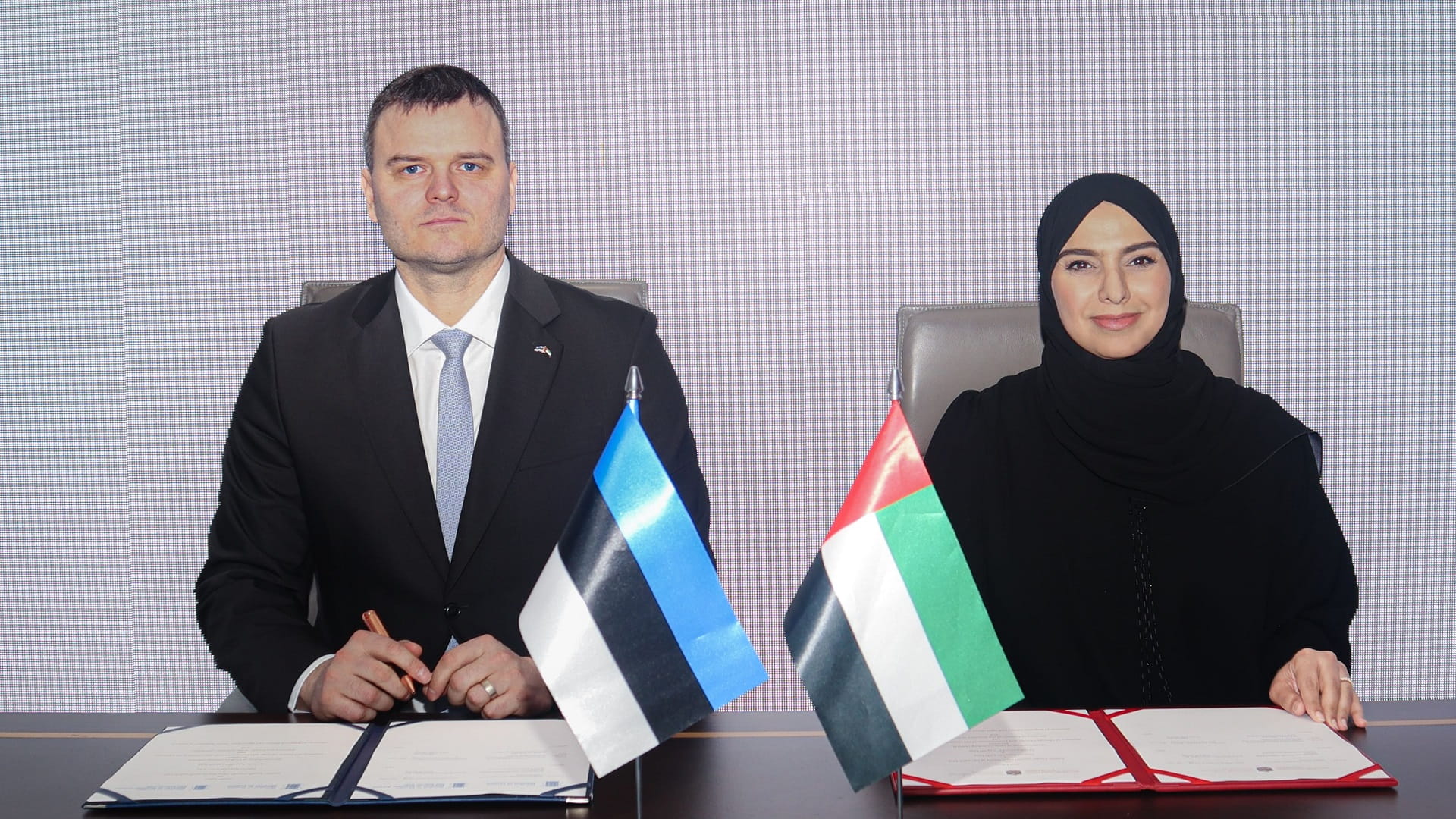 صورة بعنوان: وزارة التغير المناخي والبيئة تتعاون مع إستونيا لتعزيز إدارة الغذاء 