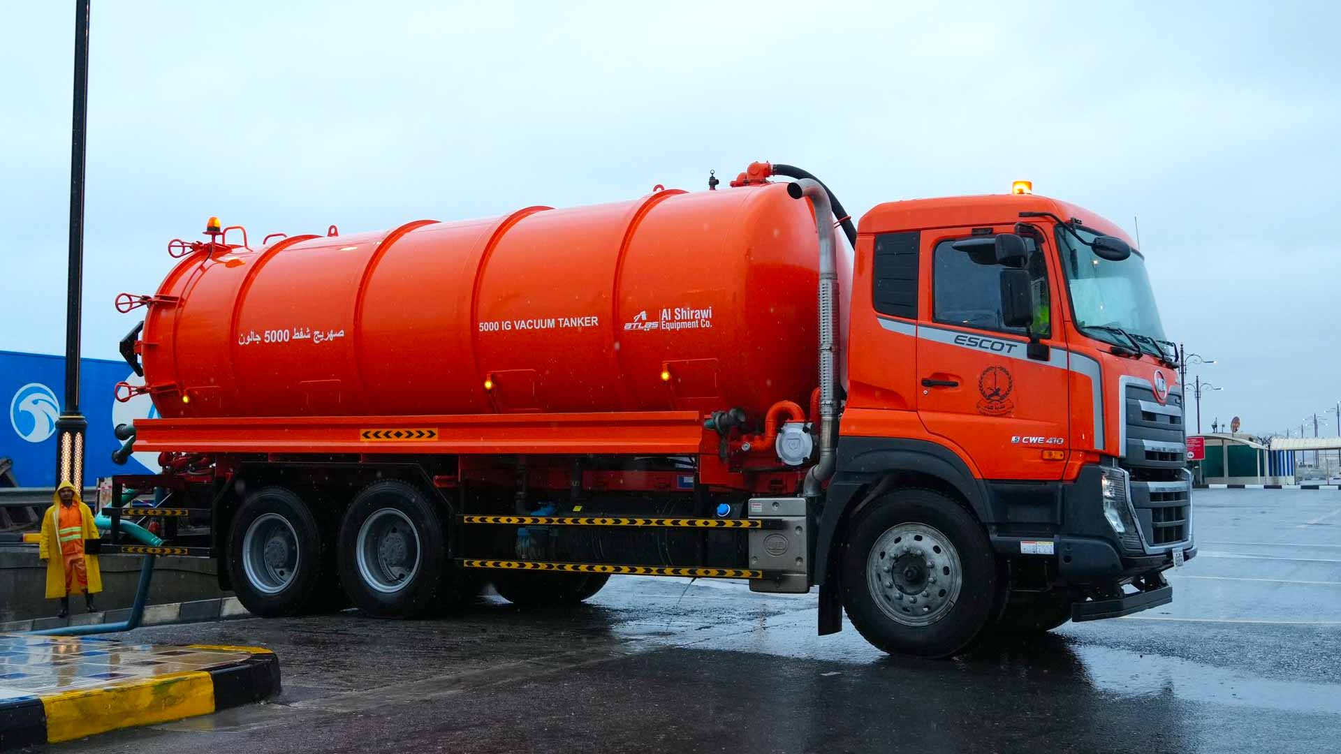 Image for the title: SM: 60 tankers, pumps delivered to Kalba for weather challenges 