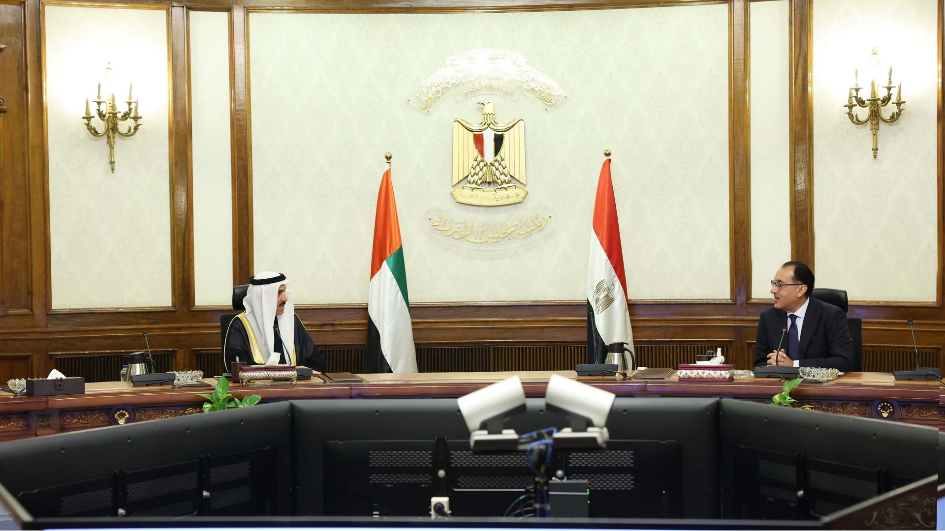 Image for the title: Egyptian Prime Minister, FNC Speaker discuss deep-rooted ties 