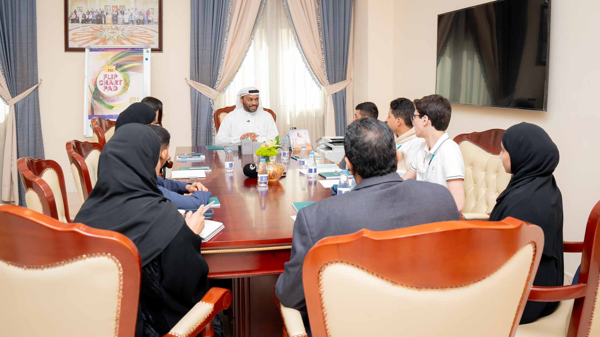 صورة بعنوان: هيئة مكتب البرلمان العربي للطفل تبحث أعمالها لتنمية قدرات الأطفال 