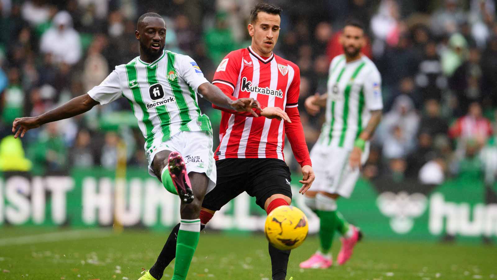 صورة بعنوان: ريال بيتيس يقسو على بلباو في الدوري الإسباني لكرة القدم 