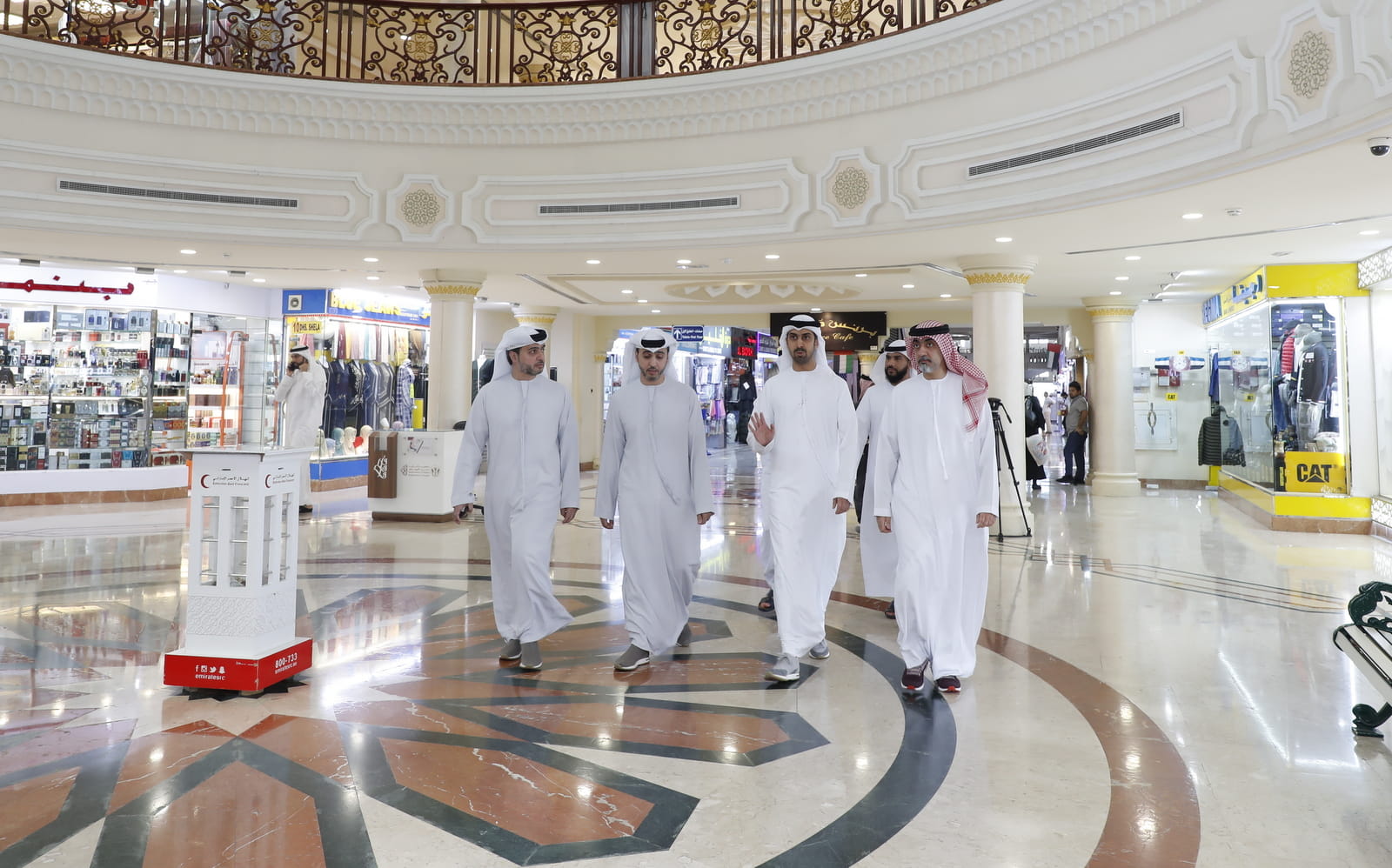 Image for the title: SEDD chairman tours markets in Sharjah 