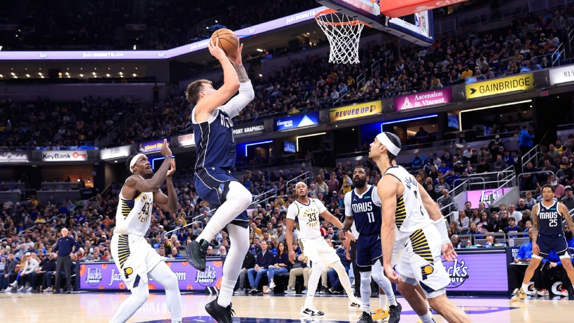 صورة بعنوان: إنديانا بيسرز يحقق فوزه الثالث على التوالي في السلة الأميركية  