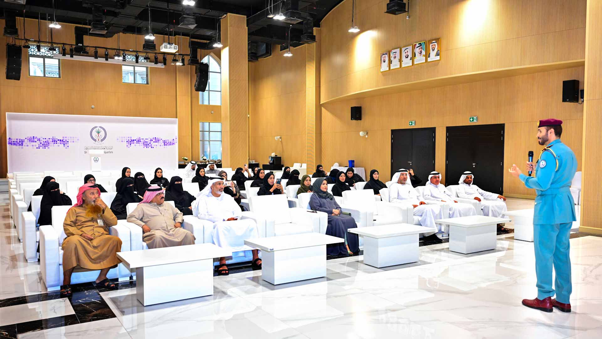 صورة بعنوان: شرطة الشارقة تنظم ورشة "الابتكارات الحكومية"  