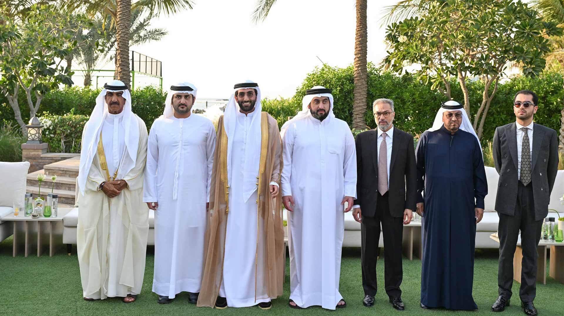 صورة بعنوان: مكتوم وأحمد بن محمد يحضران أفراح بن هندي 