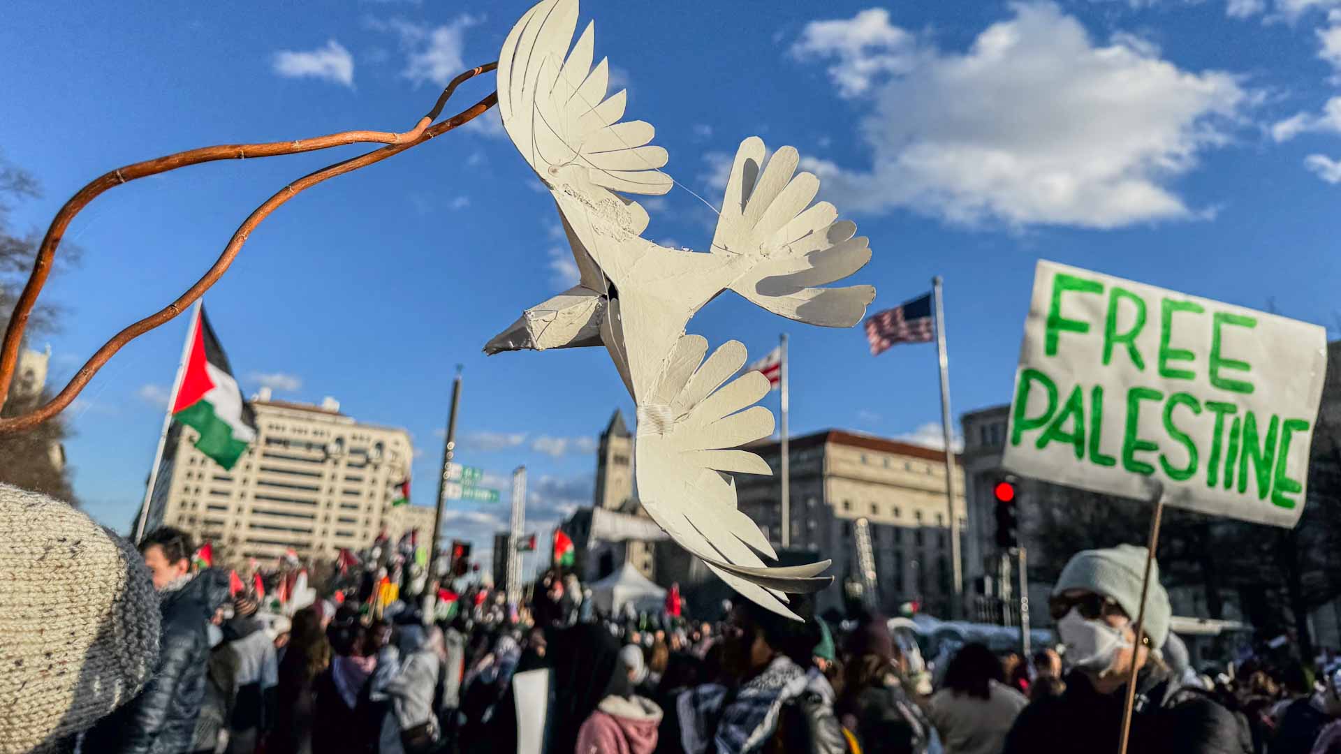 Image for the title: Thousands rally in Israel for end to hostages' 100-day ordeal 