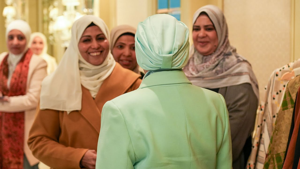 Image for the title: Jawaher Al Qasimi visits educational institutions in Egypt 