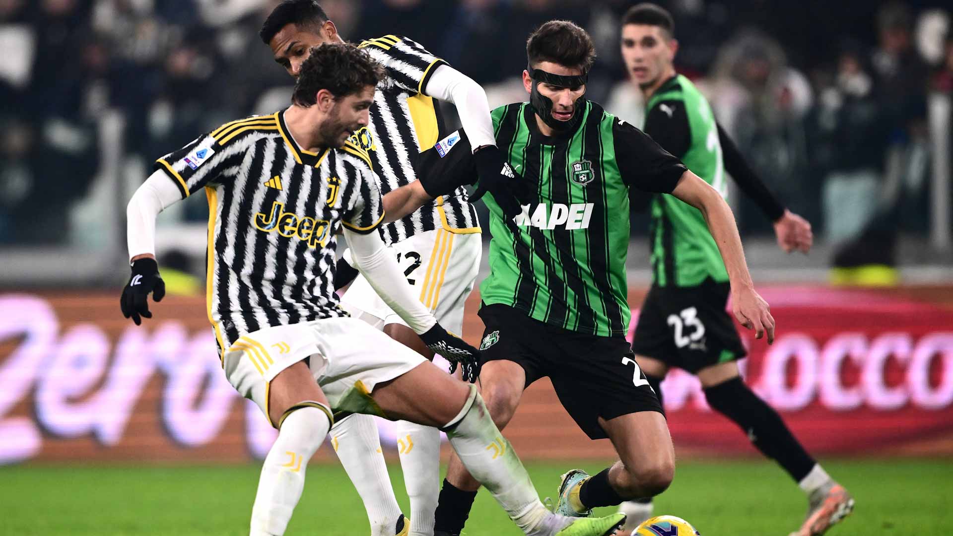 صورة بعنوان: يوفنتوس يقسو على ساسولو في الدوري الإيطالي 