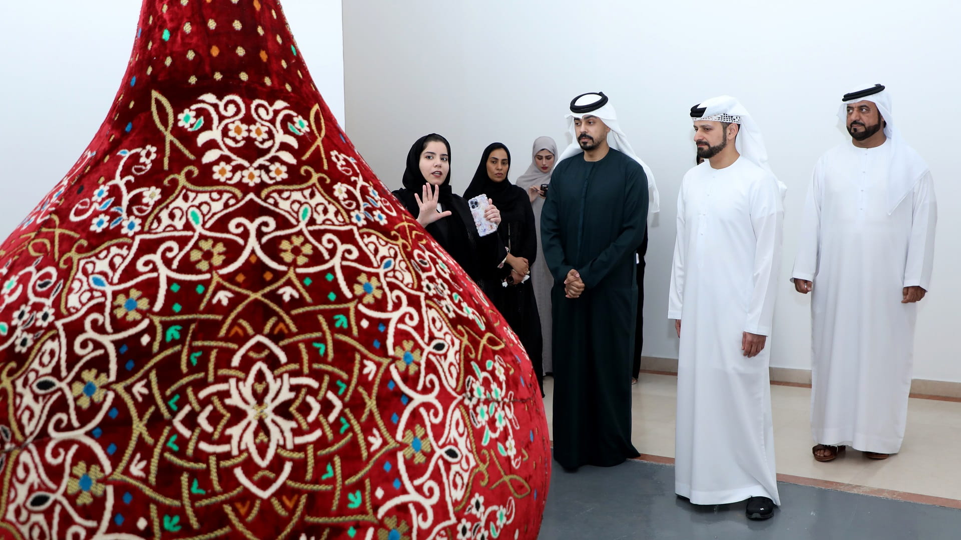 Image for the title: Emirates Creative Association visits Islamic Arts Festival 