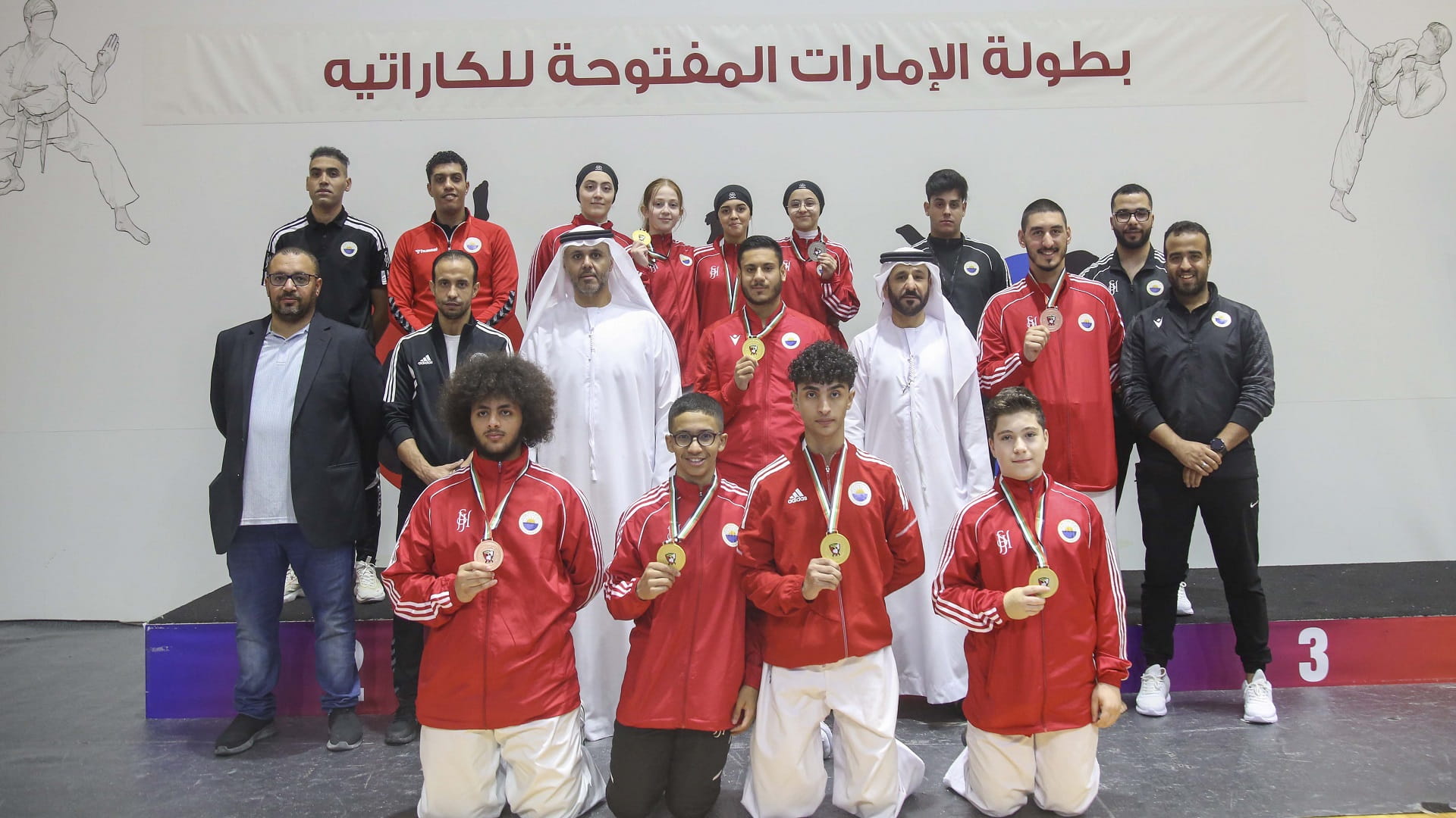 صورة بعنوان: نادي الشارقة يتصدر بطولة الإمارات المفتوحة للكاراتيه 