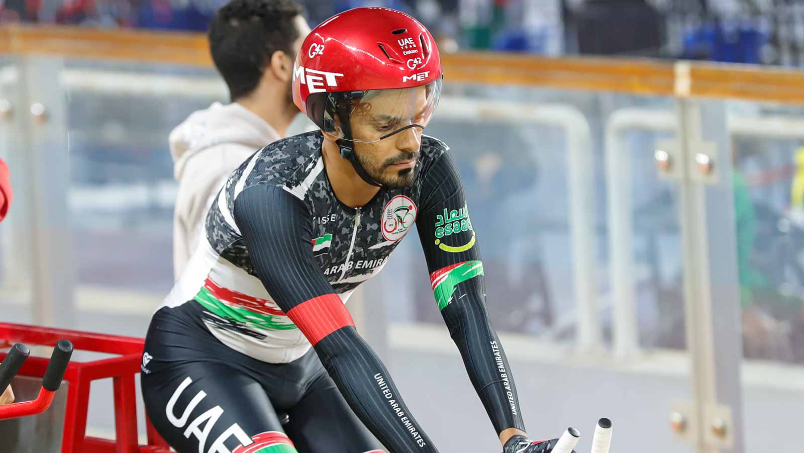 صورة بعنوان: دراج المنتخب الوطني أحمد المنصوري يشارك في معسكر تدريبي بأستراليا 