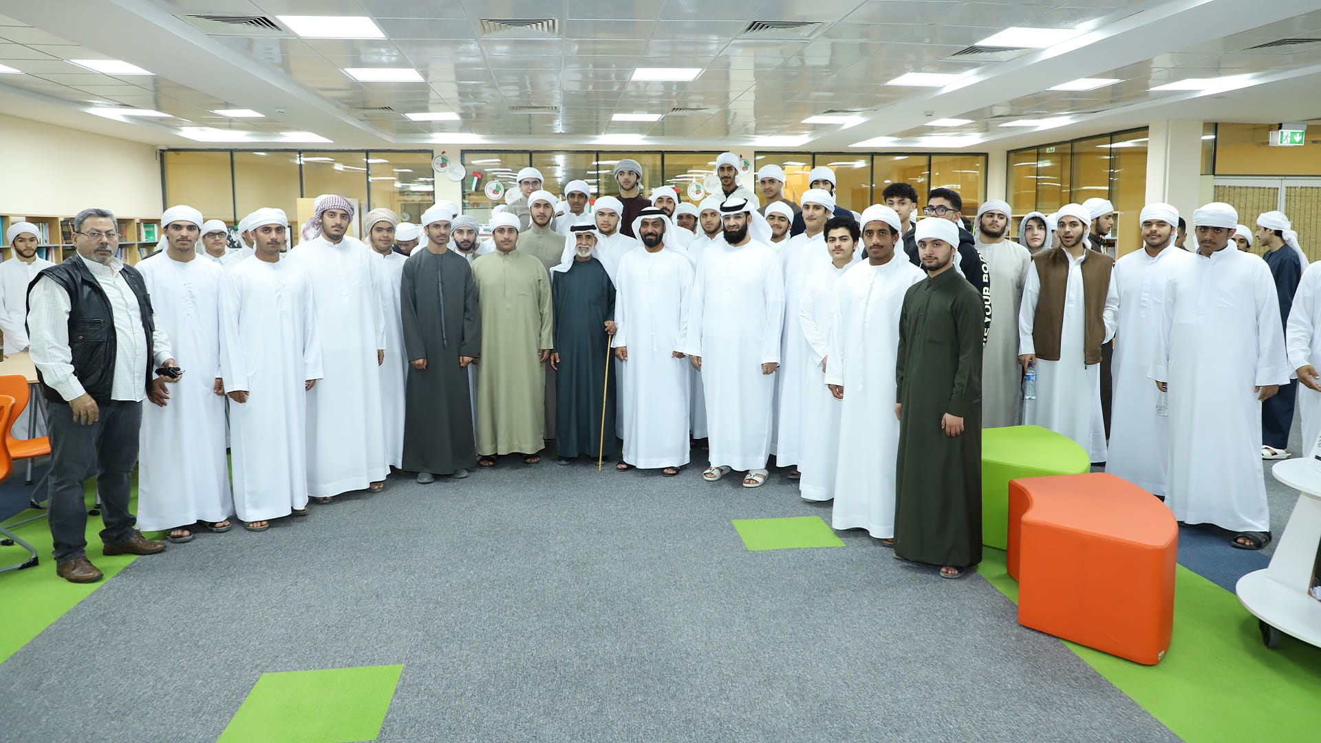 صورة بعنوان: "مجلس أولياء أمور الوسطى" ينظم مبادرة "أنتم المستقبل" 