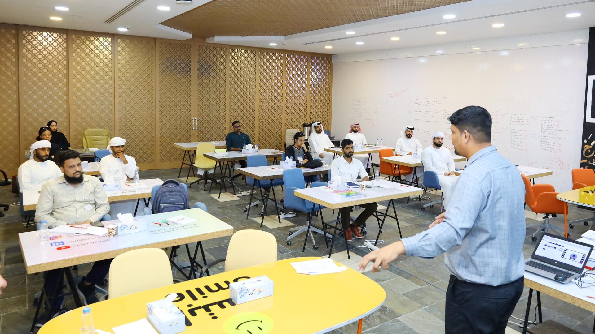 صورة بعنوان: كهرباء الشارقة تنظم 15 برنامجاً تدريبياً في مجالات السلامة والصحة 