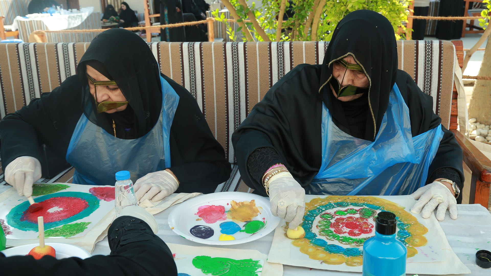 Image for the title: SIH holds "Made by their own hands" 