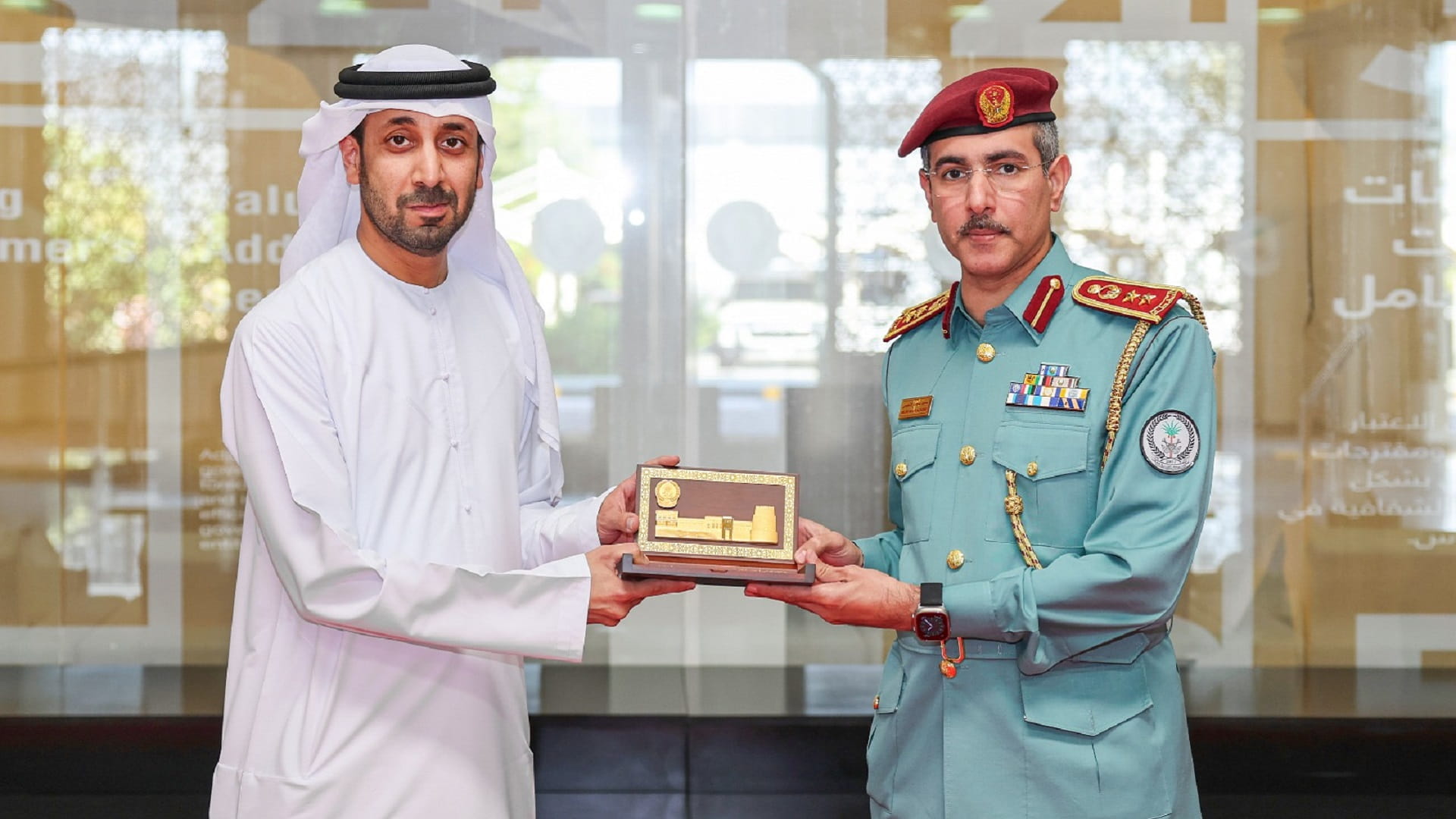 Image for the title: Sharjah Police Boosts Collaboration with Economic Development 