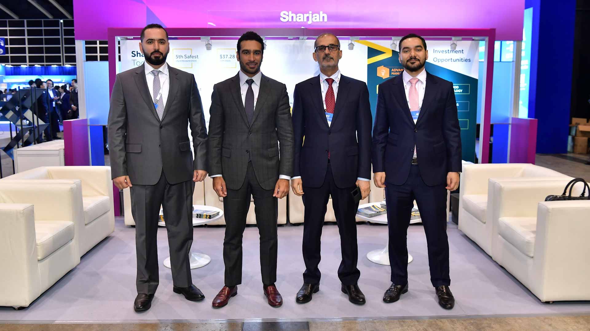 صورة بعنوان: "استثمر في الشارقة" يشارك في "المنتدى المالي الآسيوي" بهونغ كونغ 