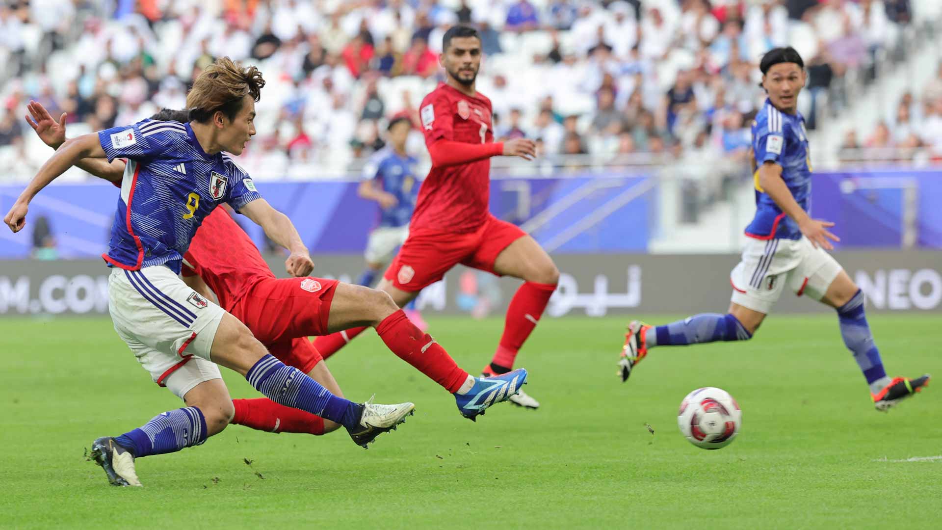 صورة بعنوان: المنتخب الياباني يتأهل لدور الـ 8 بكأس آسيا 