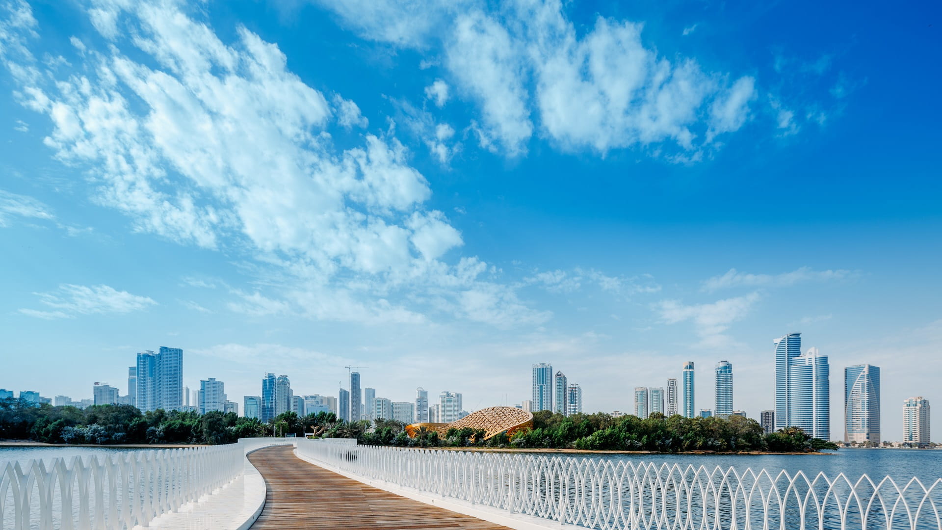 Image for the title: 165% surge in real estate investments in Sharjah during 2023 