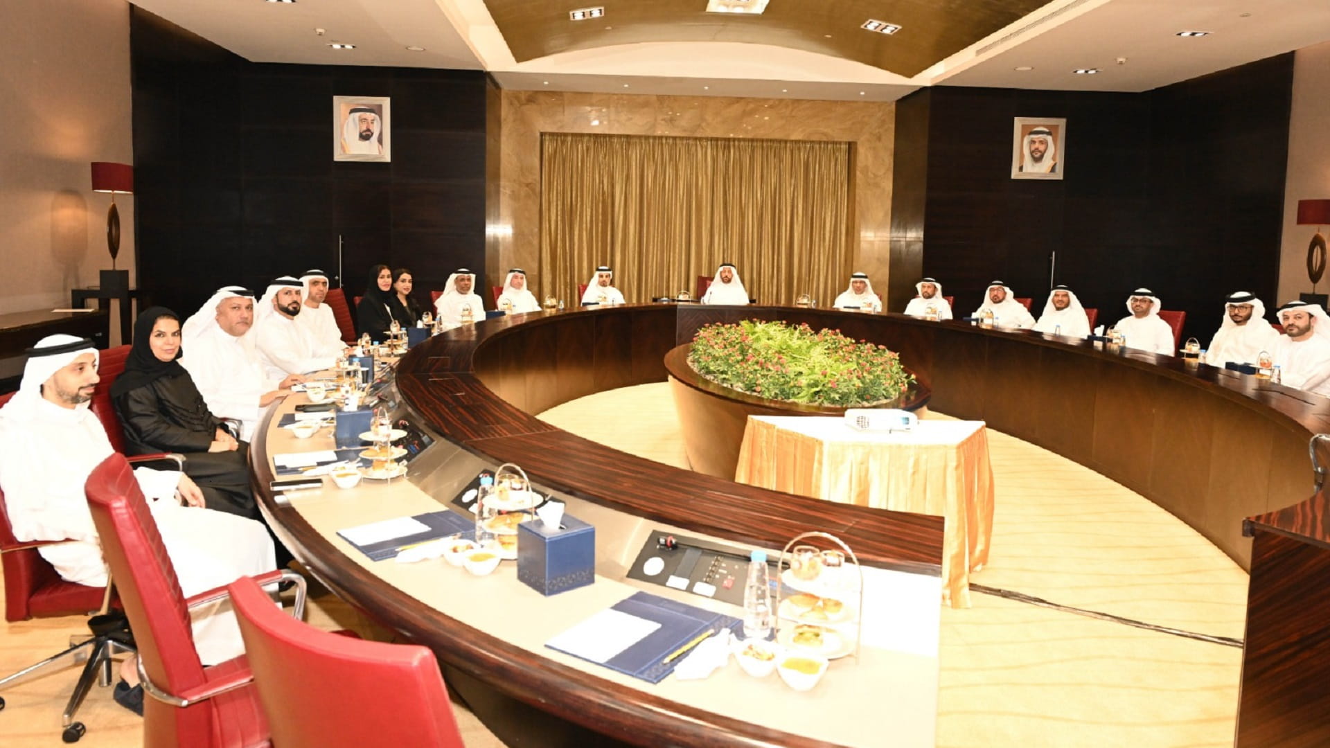 Image for the title: SCCI underscores commitment to bus. community’s global expansion  