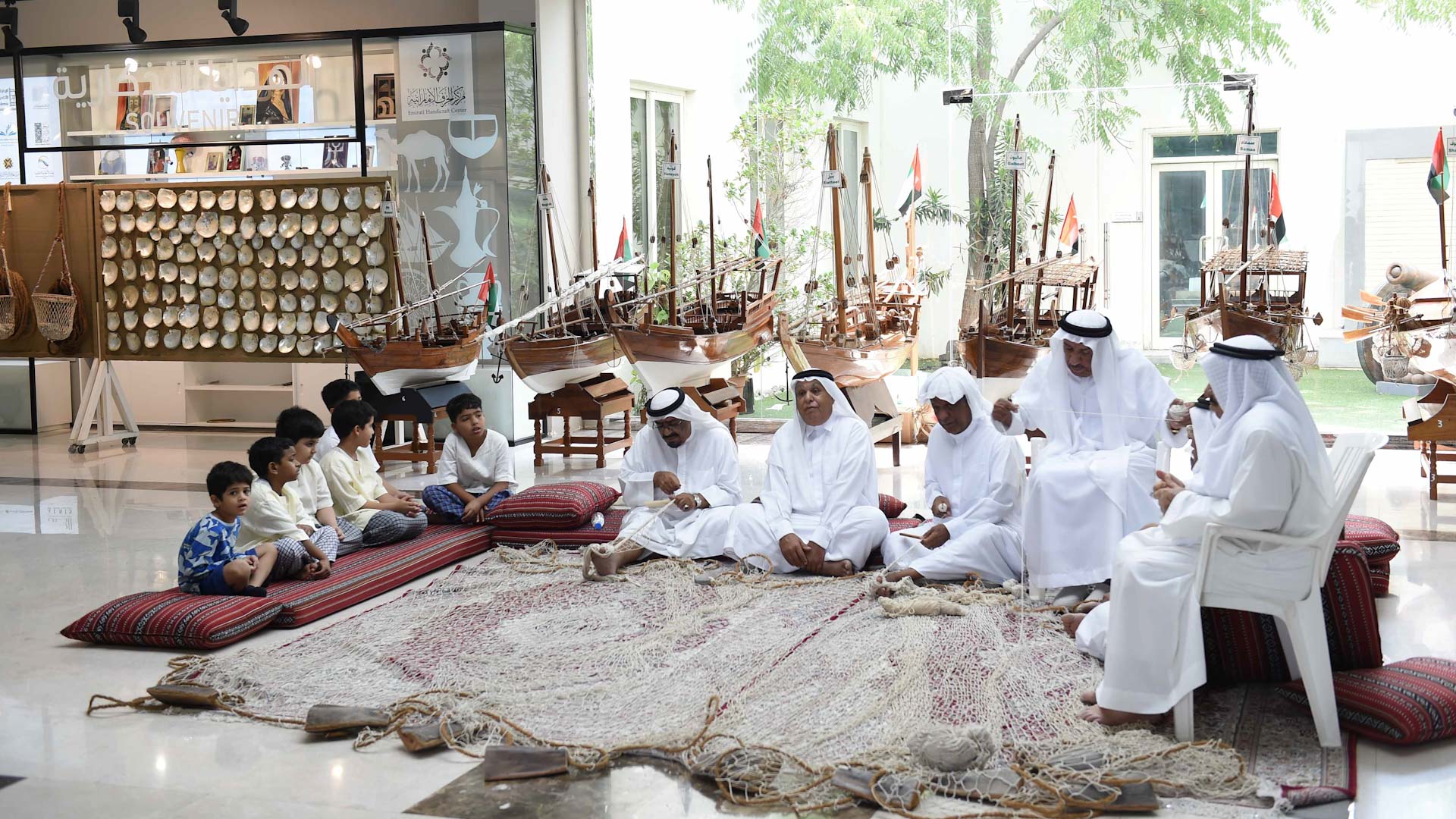 صورة بعنوان: معهد الشارقة للتراث يعزز الوعي بالموروث المحلي والهوية الإماراتية 
