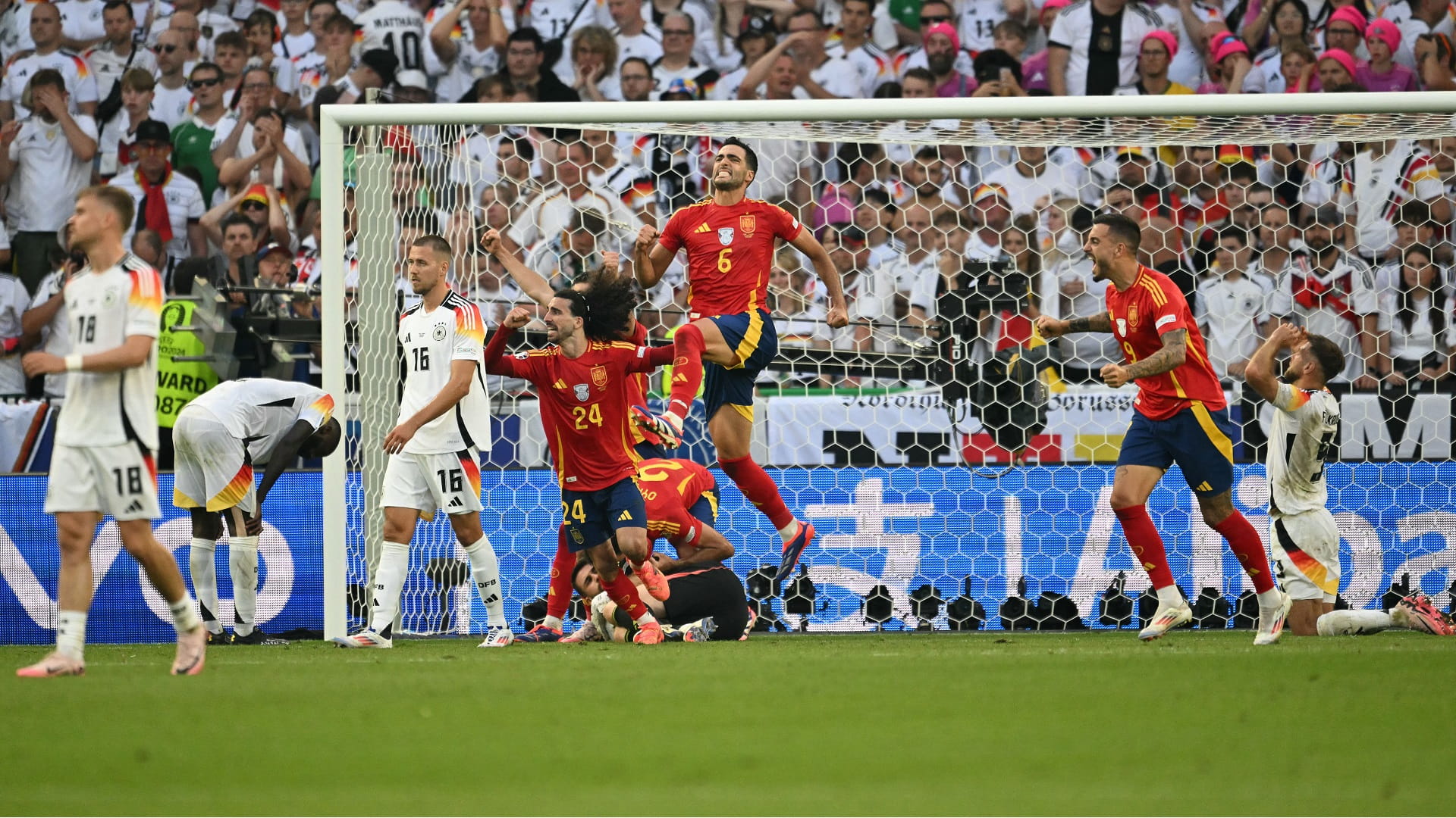 صورة بعنوان: المنتخب الإسباني يتأهل إلى نصف نهائي يورو 2024  