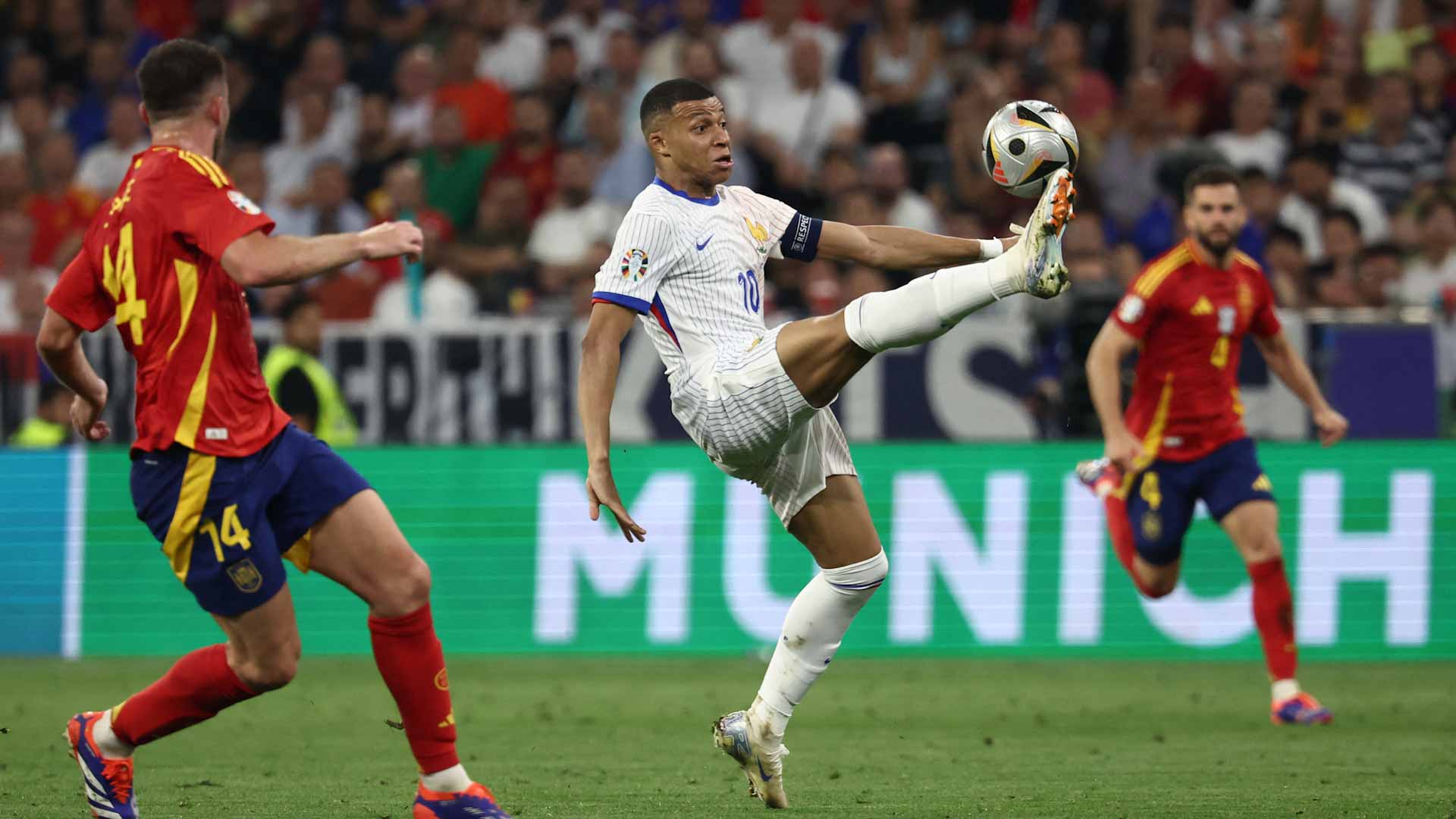 صورة بعنوان: منتخب إسبانيا يتأهل لنهائي يورو 2024 