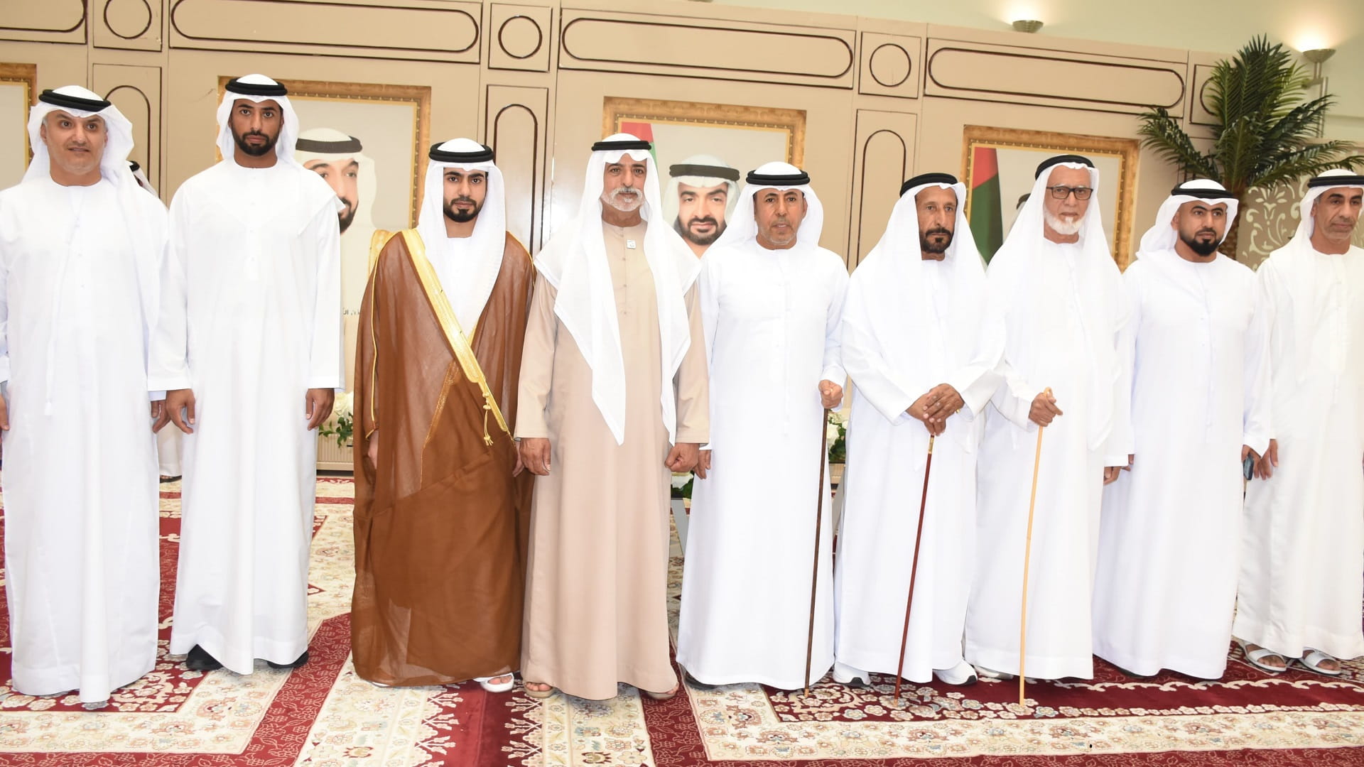 صورة بعنوان: نهيان بن مبارك يشهد أفراح الشامسي والراشدي في العين 