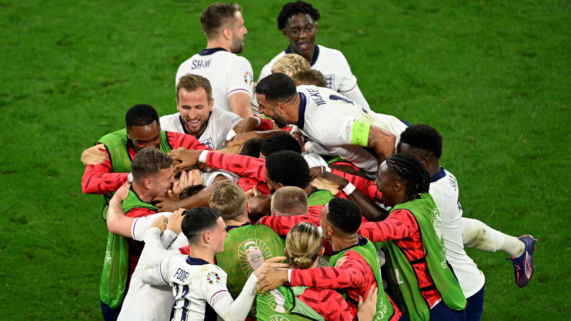 صورة بعنوان: منتخب إنجلترا يضرب موعداً مع إسبانيا في نهائي "يورو 2024" 