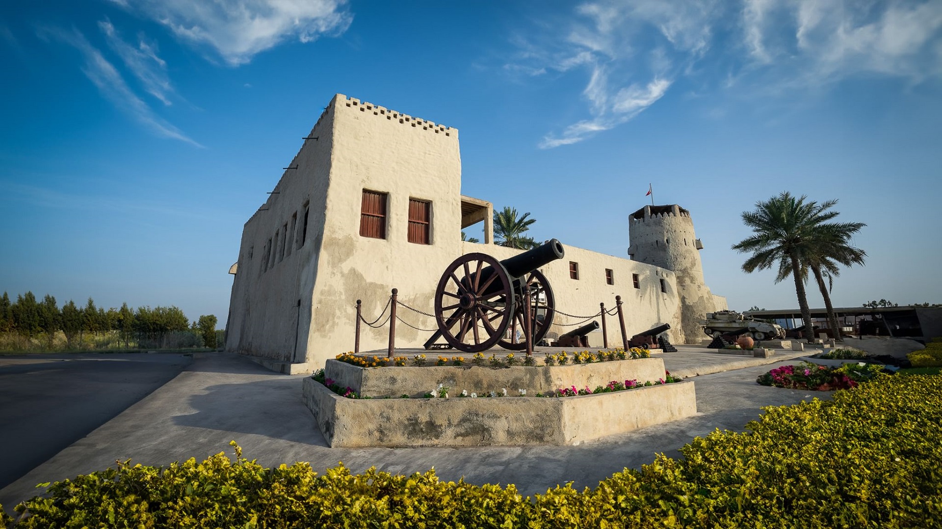 صورة بعنوان: "الوطني للأرصاد": طقس السبت صحو إلى غائم جزئياً نهاراً رطب ليلاً 